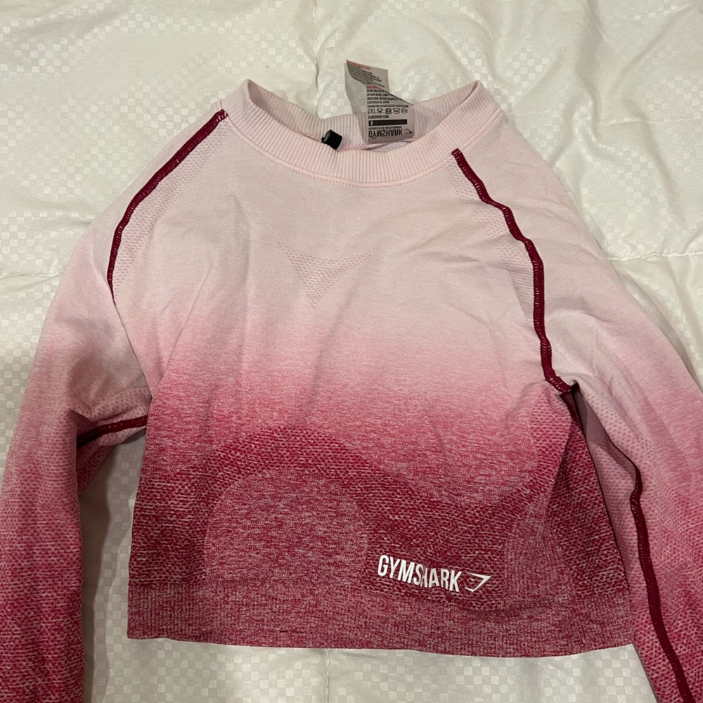 Gym shark long sleeve crop